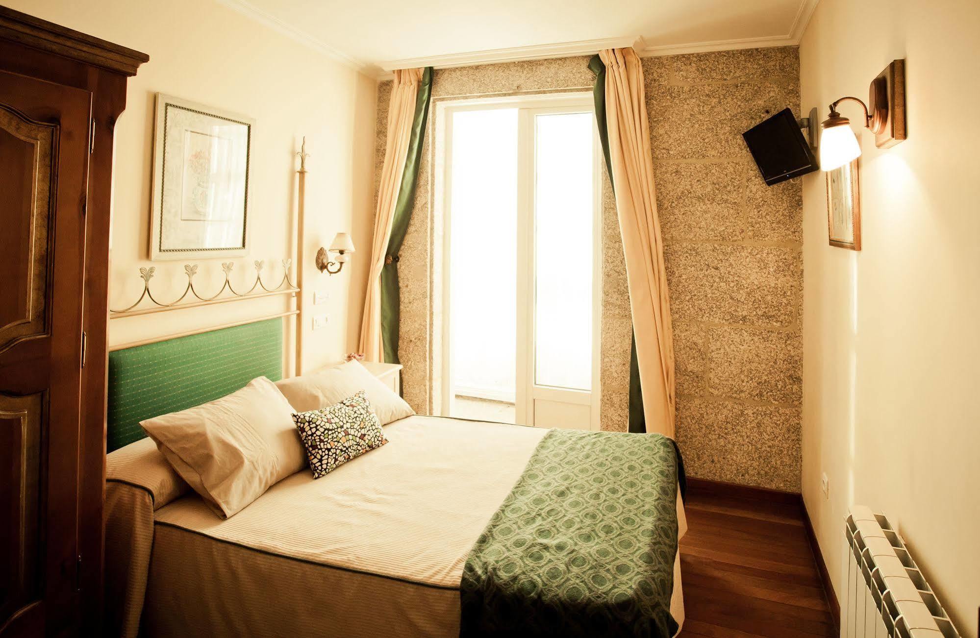 Hotel Fonte De San Roque Santiago de Compostela Exterior photo